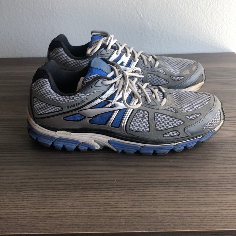 Brooks Beast
